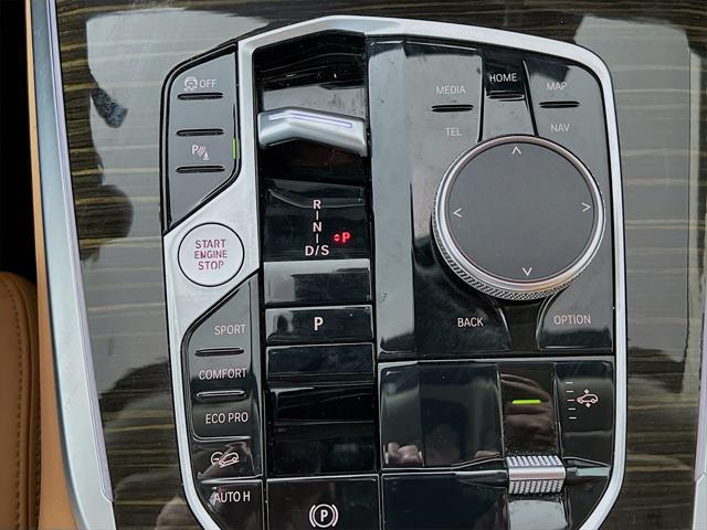 used 2024 BMW X7 car, priced at $74,103