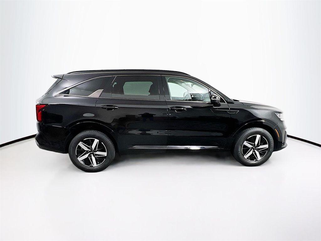 used 2023 Kia Sorento car, priced at $25,498
