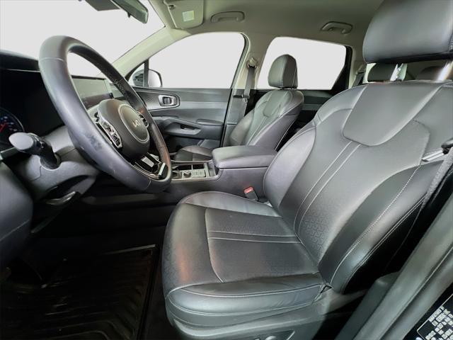 used 2023 Kia Sorento car, priced at $26,655