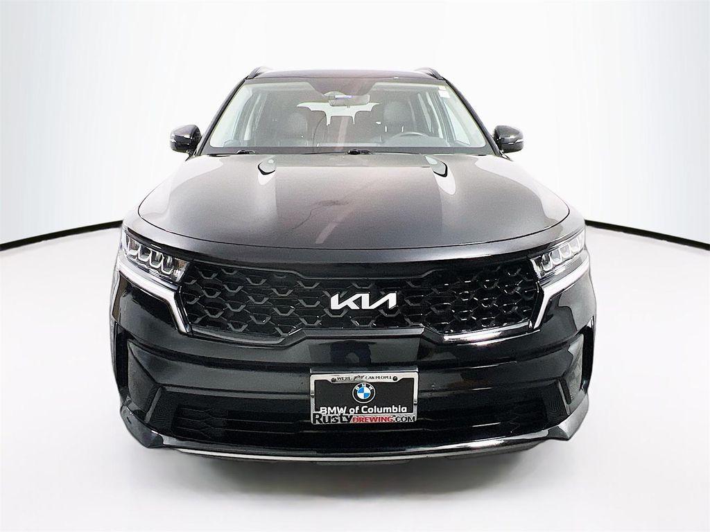 used 2023 Kia Sorento car, priced at $25,498