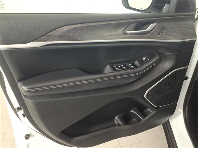 used 2021 Jeep Grand Cherokee L car, priced at $25,289