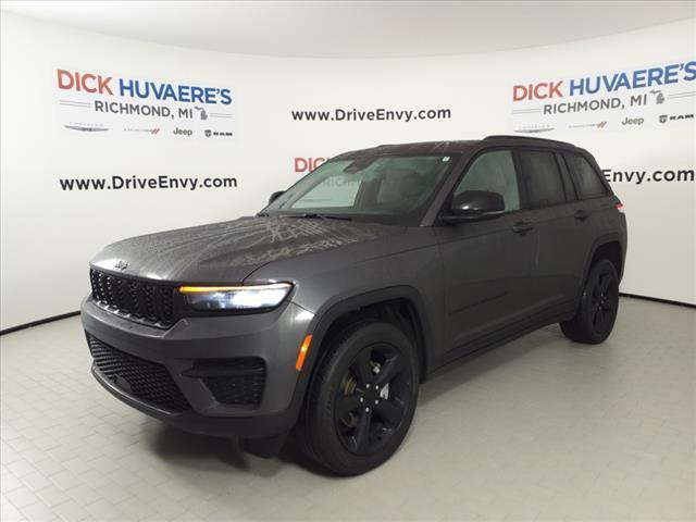 used 2023 Jeep Grand Cherokee car, priced at $33,471