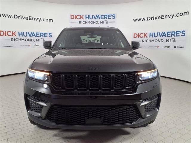 used 2022 Jeep Grand Cherokee car, priced at $33,695