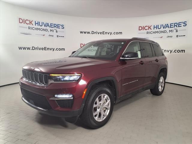 used 2022 Jeep Grand Cherokee car, priced at $33,504