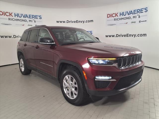 used 2022 Jeep Grand Cherokee car, priced at $33,504