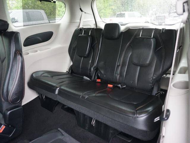 used 2018 Chrysler Pacifica car