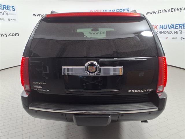 used 2010 Cadillac Escalade ESV car, priced at $7,995