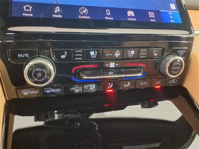 used 2024 Jeep Grand Cherokee car, priced at $52,995