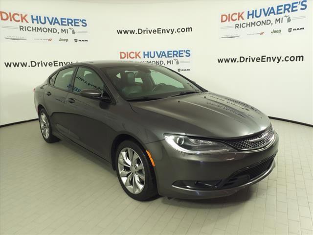 used 2016 Chrysler 200 car, priced at $6,995