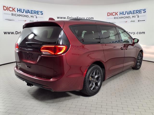 used 2018 Chrysler Pacifica car, priced at $18,995