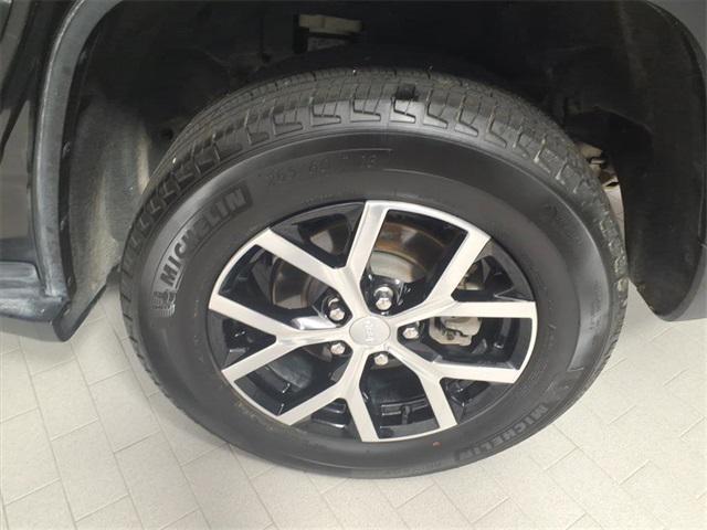 used 2023 Jeep Grand Cherokee car, priced at $34,249