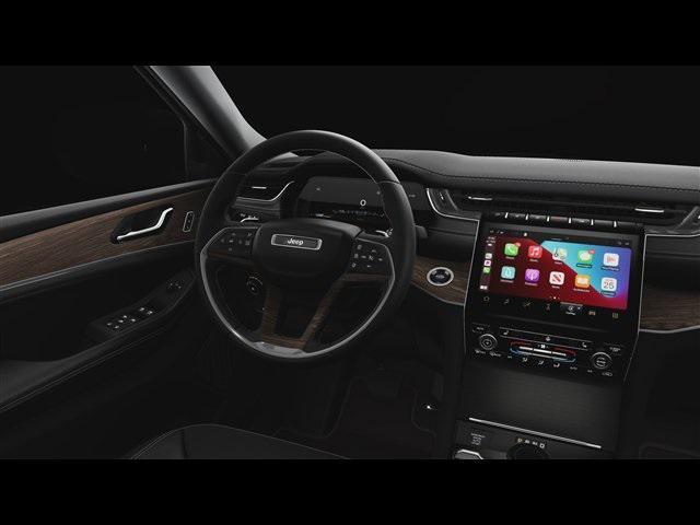 new 2025 Jeep Grand Cherokee car, priced at $38,474