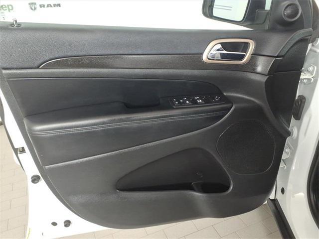 used 2016 Jeep Grand Cherokee car, priced at $12,995