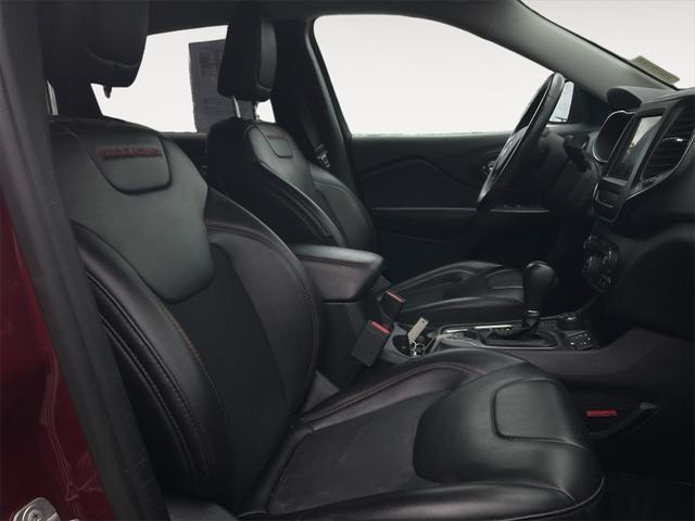 used 2019 Jeep Cherokee car, priced at $18,266
