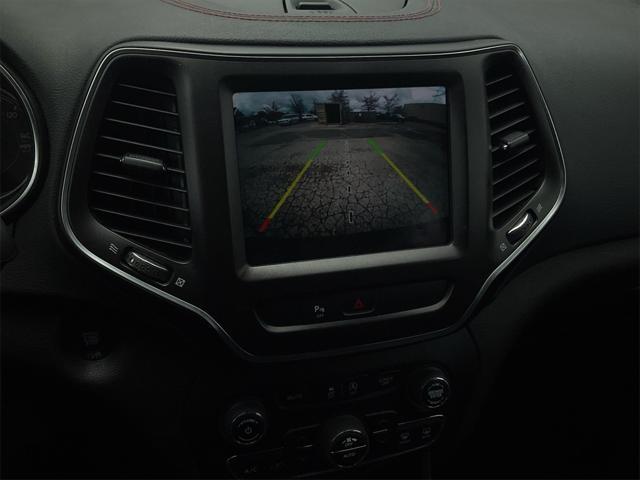 used 2019 Jeep Cherokee car, priced at $18,266
