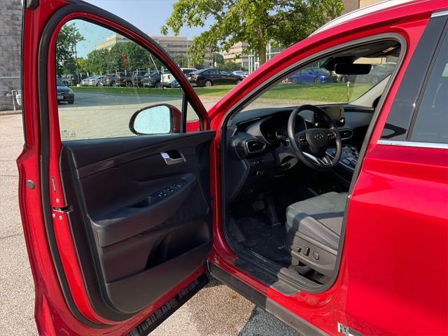 used 2022 Hyundai Santa Fe car, priced at $25,966