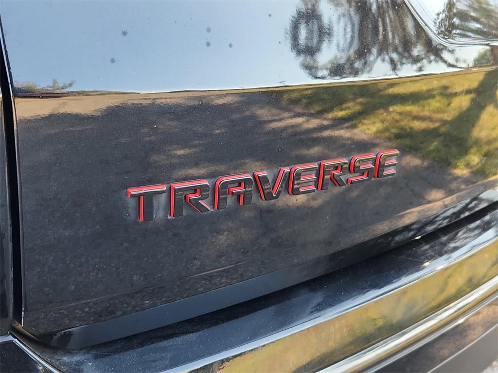 used 2020 Chevrolet Traverse car, priced at $23,566