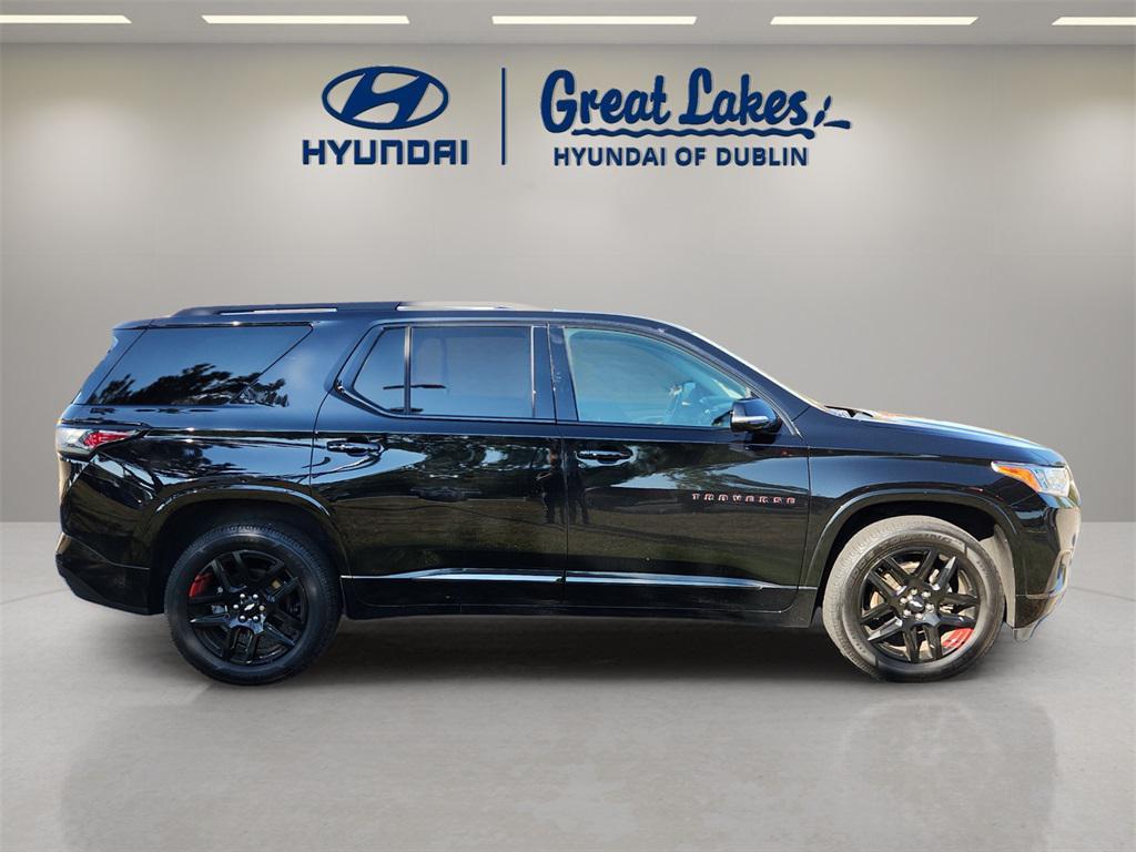 used 2020 Chevrolet Traverse car, priced at $23,566