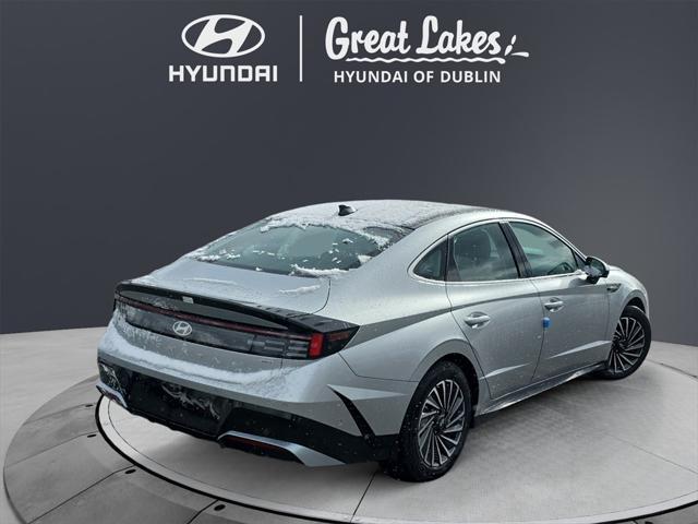 new 2025 Hyundai Sonata Hybrid car, priced at $36,009