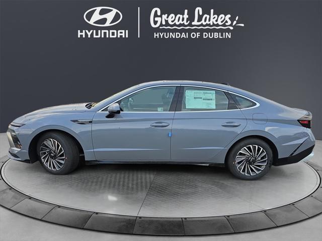 new 2025 Hyundai Sonata Hybrid car, priced at $32,710