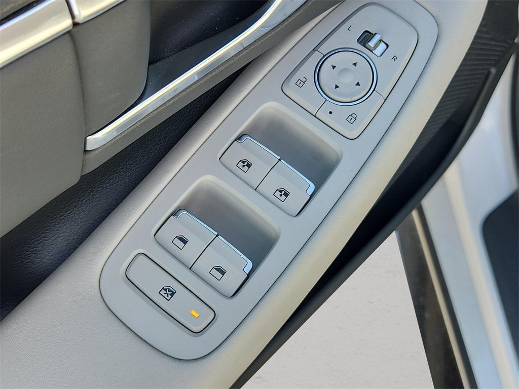 used 2023 Hyundai Sonata car, priced at $20,966