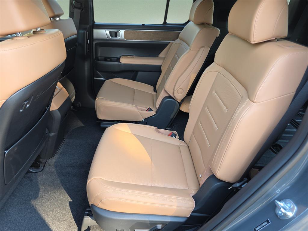 new 2026 Hyundai SANTA FE HEV car, priced at $47,424