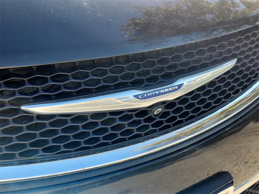 used 2018 Chrysler Pacifica car, priced at $14,966