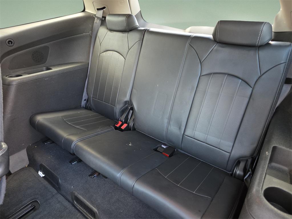 used 2014 Chevrolet Traverse car, priced at $5,866