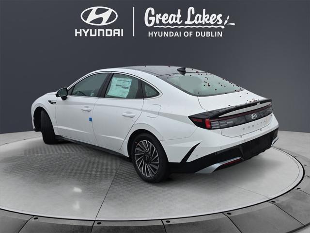 new 2025 Hyundai Sonata Hybrid car, priced at $39,595