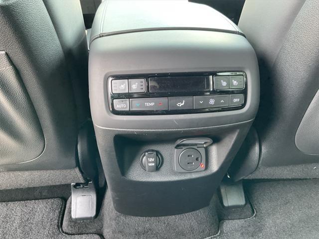 used 2024 Hyundai Palisade car, priced at $43,266