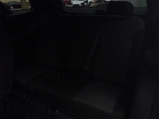used 2023 Chevrolet Traverse car, priced at $32,466