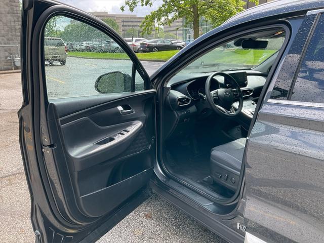 used 2022 Hyundai Santa Fe car, priced at $26,166