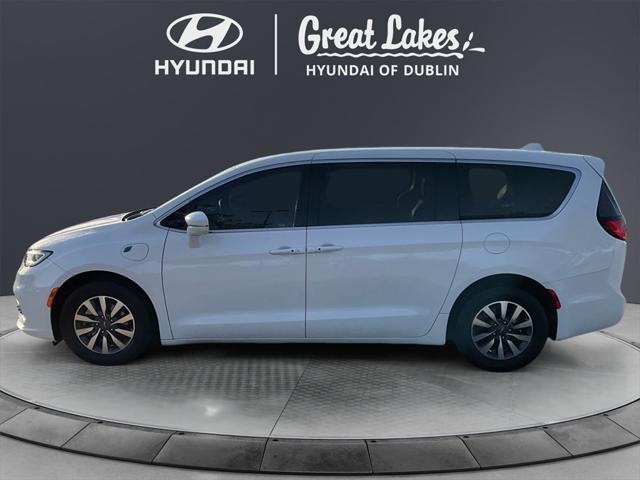 used 2022 Chrysler Pacifica Hybrid car, priced at $29,466