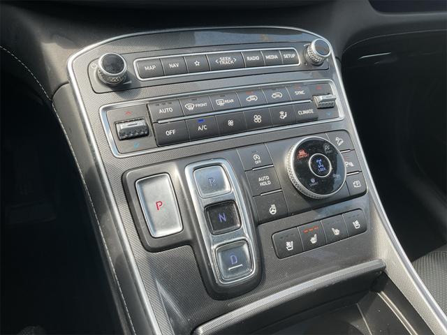 used 2022 Hyundai Santa Fe car, priced at $28,766