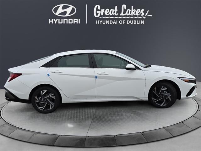 new 2025 Hyundai Elantra car, priced at $27,735