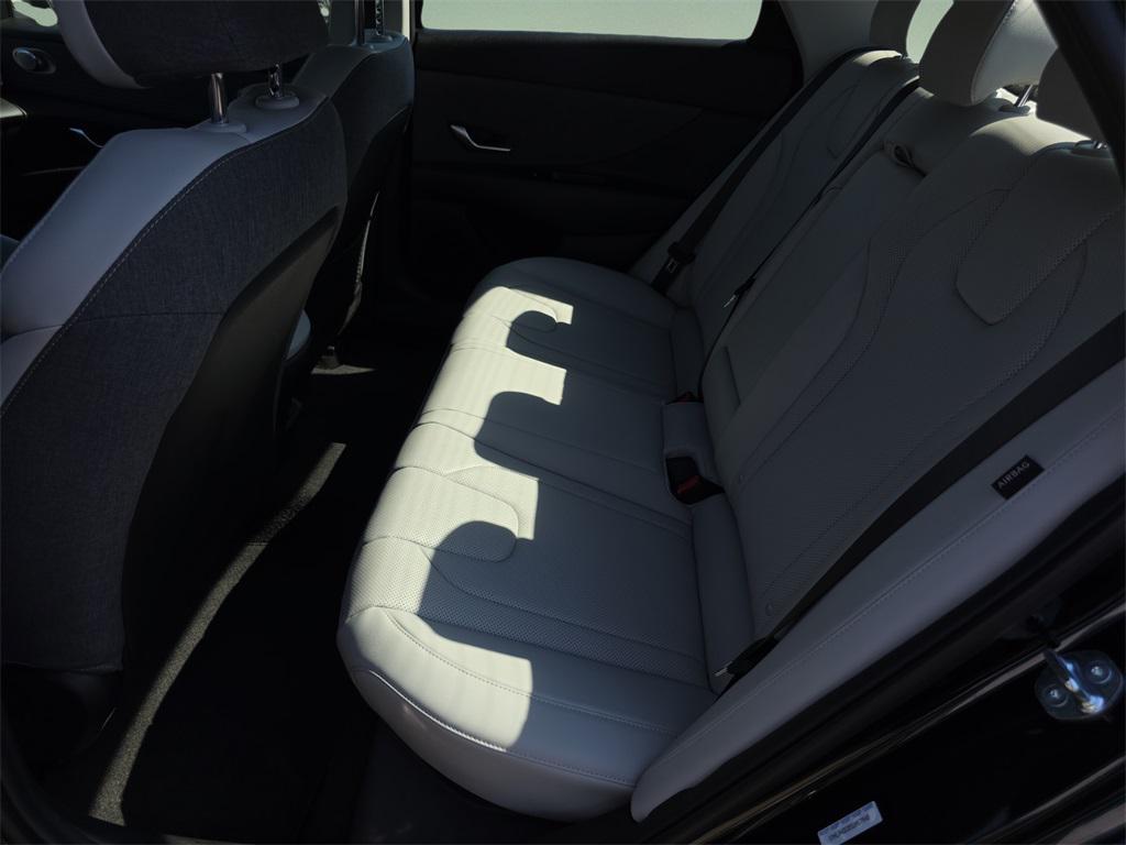 new 2025 Hyundai Elantra car, priced at $27,074