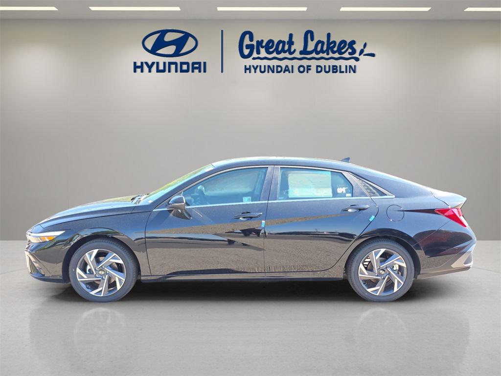 new 2025 Hyundai Elantra car, priced at $27,074