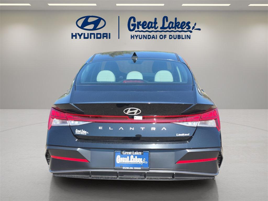 new 2025 Hyundai Elantra car, priced at $27,074