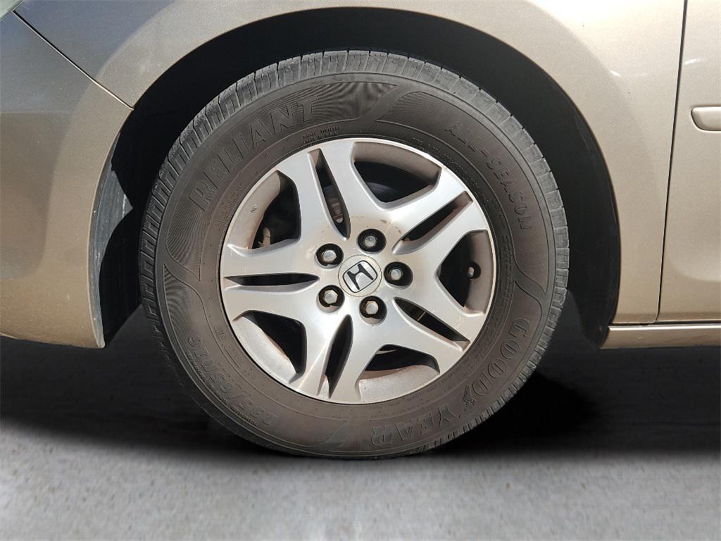 used 2005 Honda Odyssey car, priced at $3,266