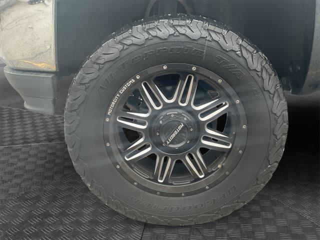 used 2018 Chevrolet Silverado 1500 car, priced at $25,566