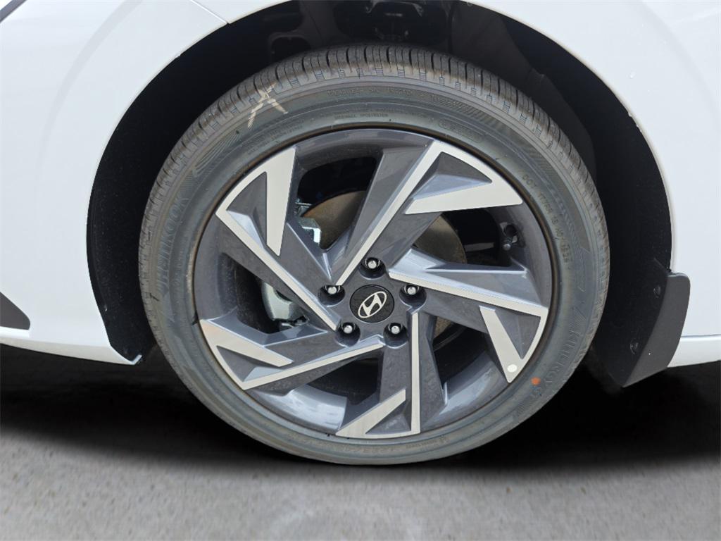 new 2025 Hyundai ELANTRA HEV car, priced at $26,663