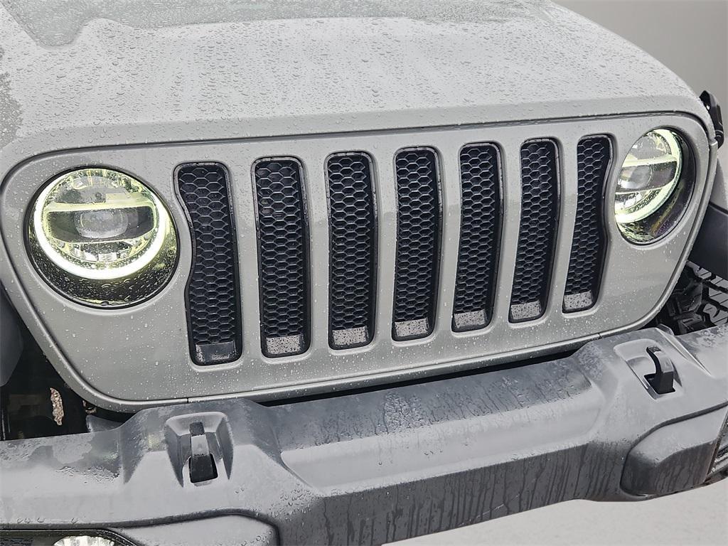used 2020 Jeep Wrangler Unlimited car, priced at $26,166