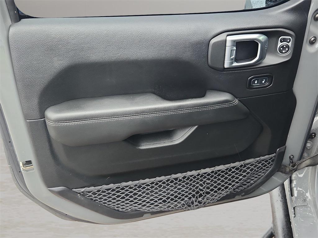 used 2020 Jeep Wrangler Unlimited car, priced at $26,166