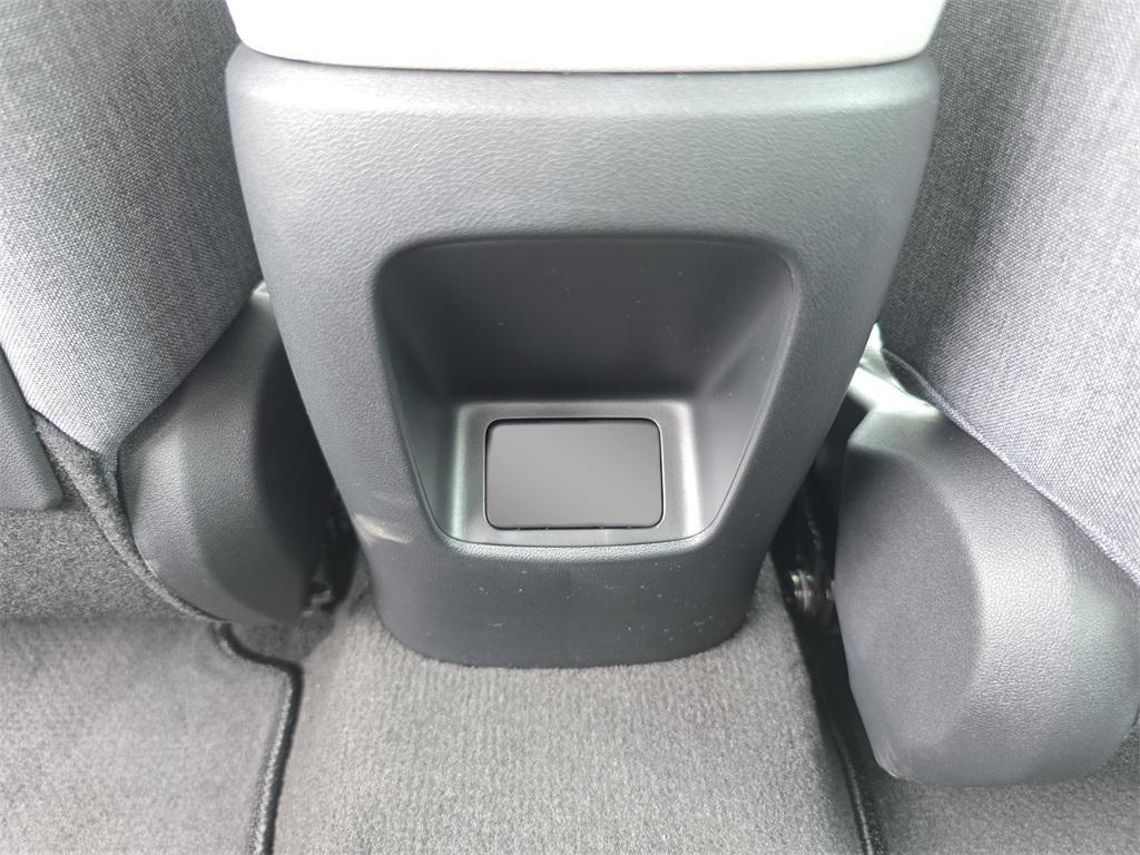 new 2025 Hyundai Elantra car, priced at $27,484