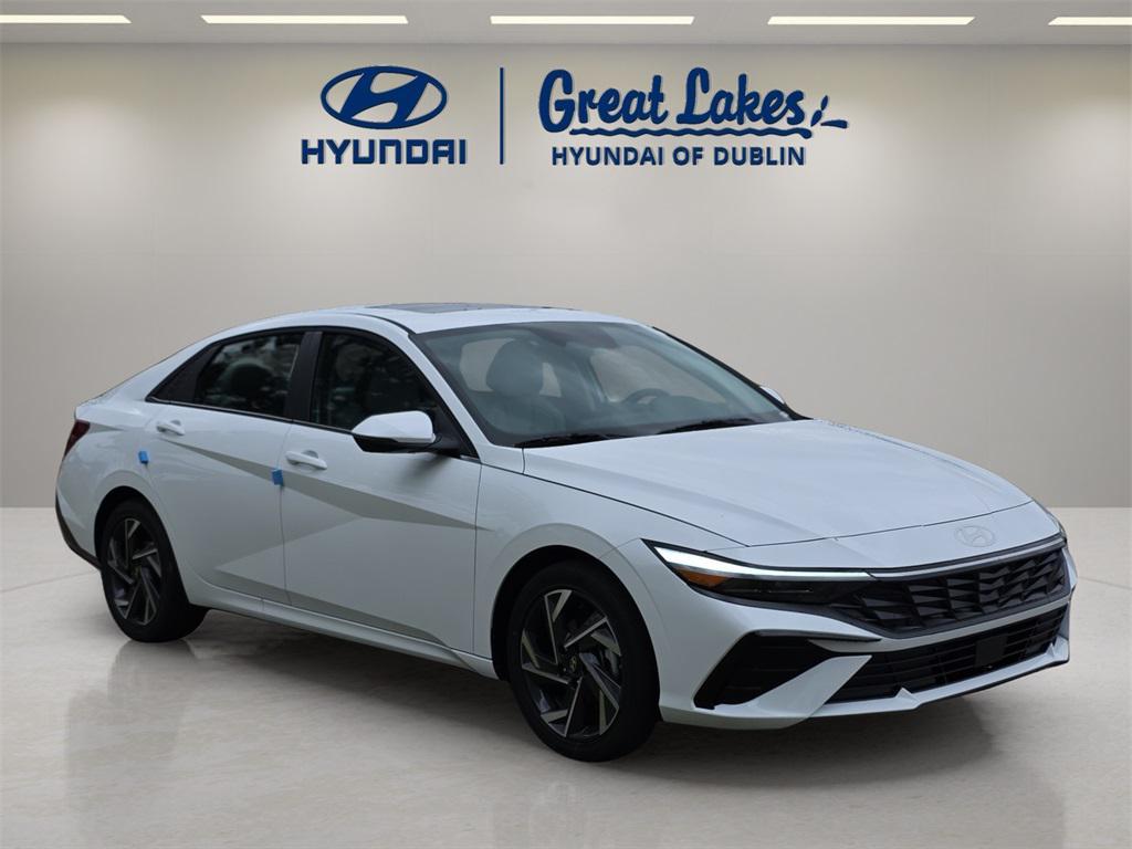 new 2025 Hyundai Elantra car, priced at $27,484