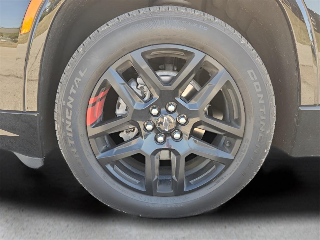 used 2023 Chevrolet Traverse car, priced at $37,766
