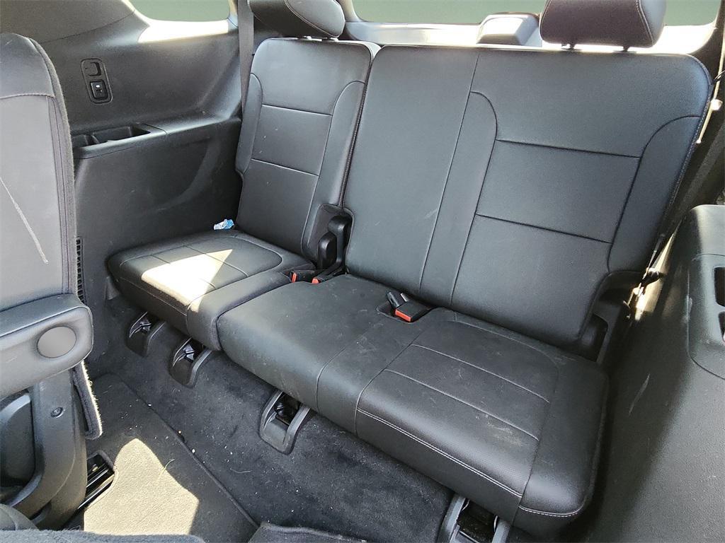 used 2023 Chevrolet Traverse car, priced at $37,766
