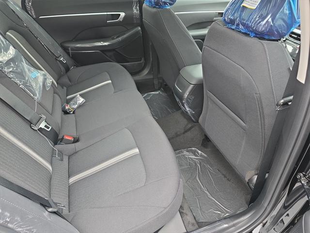 new 2025 Hyundai Sonata car, priced at $30,017