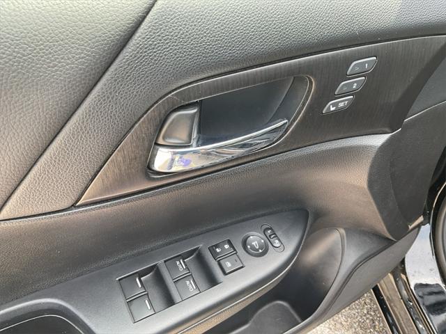 used 2013 Honda Accord car, priced at $17,166