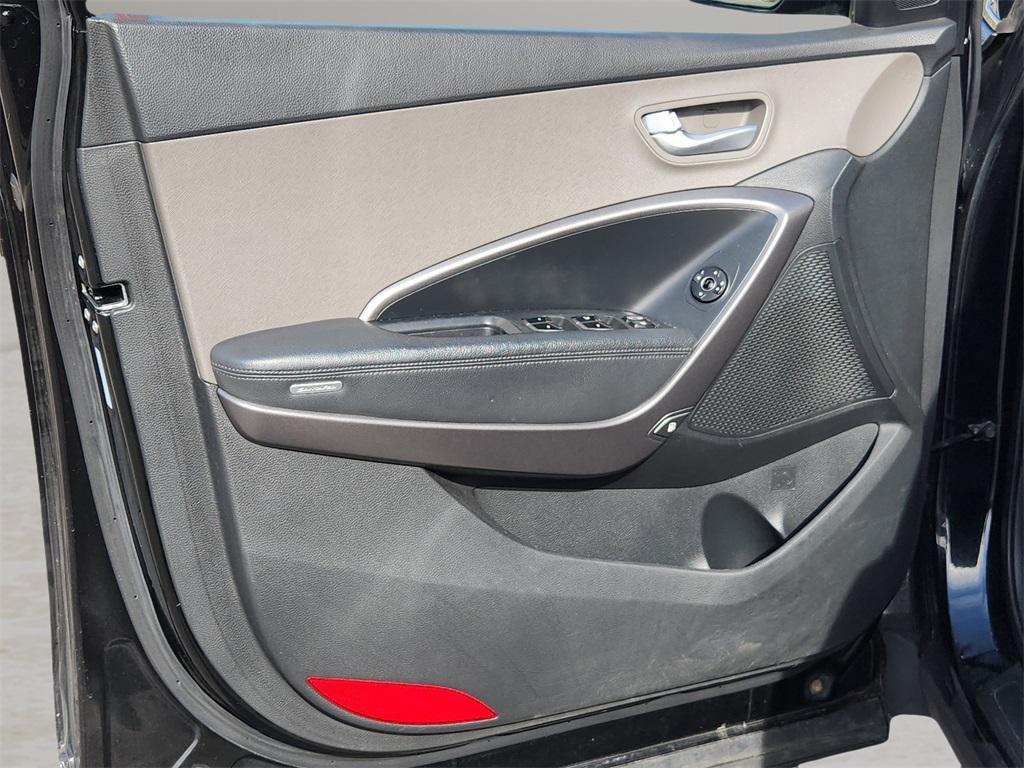 used 2013 Hyundai Santa Fe car, priced at $6,166